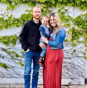 Meet your Posher, Alex